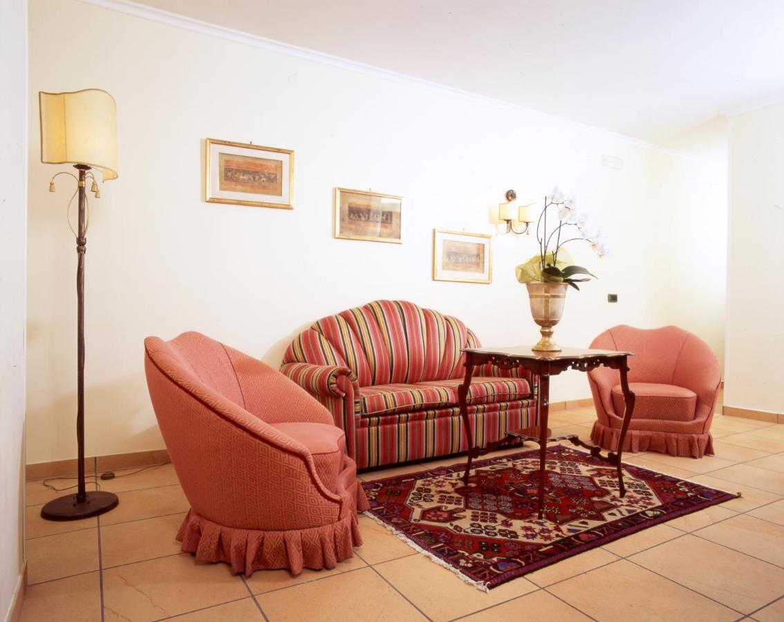 Hotel Santa Caterina Pompeja Zewnętrze zdjęcie